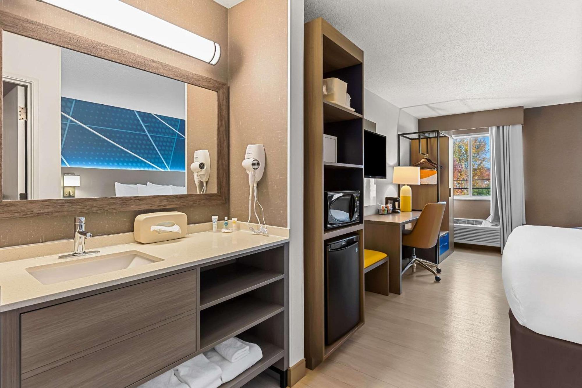 Comfort Inn Painesville Luaran gambar